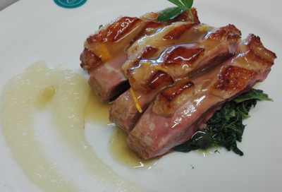 Recetario MAGRET DE PATO ASADO CON PERA Y ESPINACAS